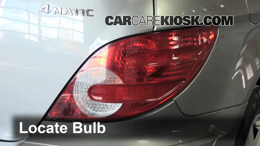 2010 Mercedes-Benz R350 4Matic 3.5L V6 Lights Reverse Light (replace bulb)